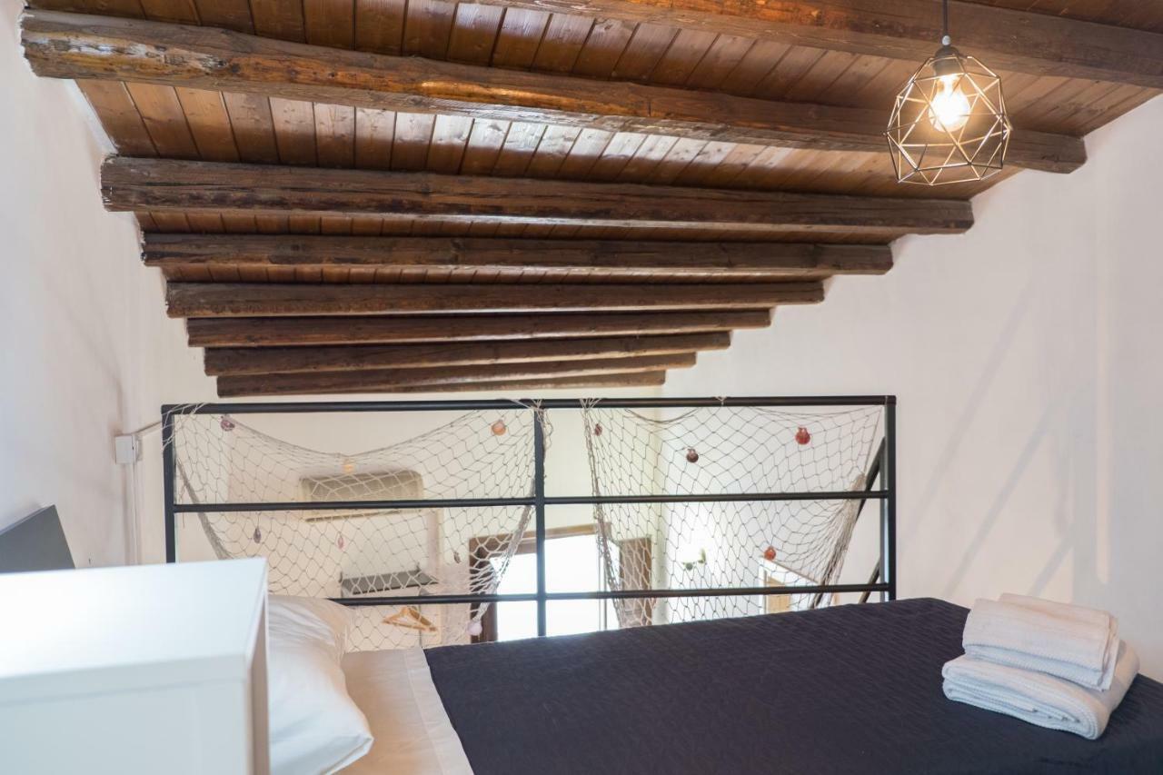 شقة Centro Storico Casa Dell'Orologio باليرمو المظهر الخارجي الصورة