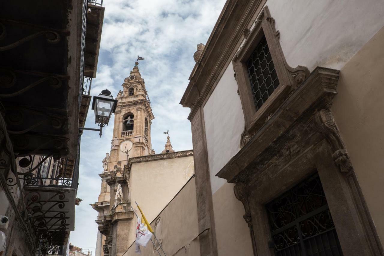 شقة Centro Storico Casa Dell'Orologio باليرمو المظهر الخارجي الصورة